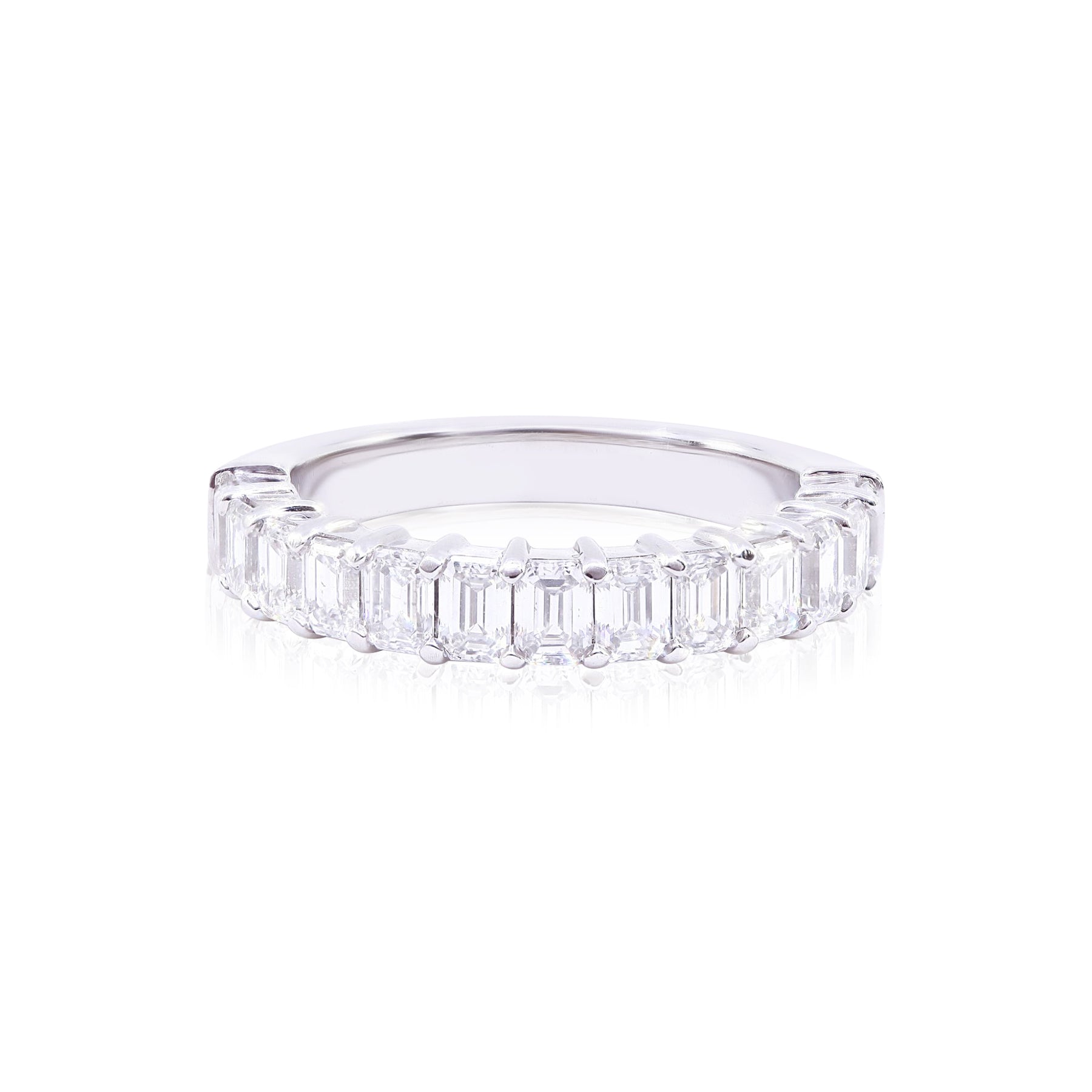 PLATINUM SHARED PRONG EMERALD-CUT DIAMOND WEDDING BAND 1.41CTW