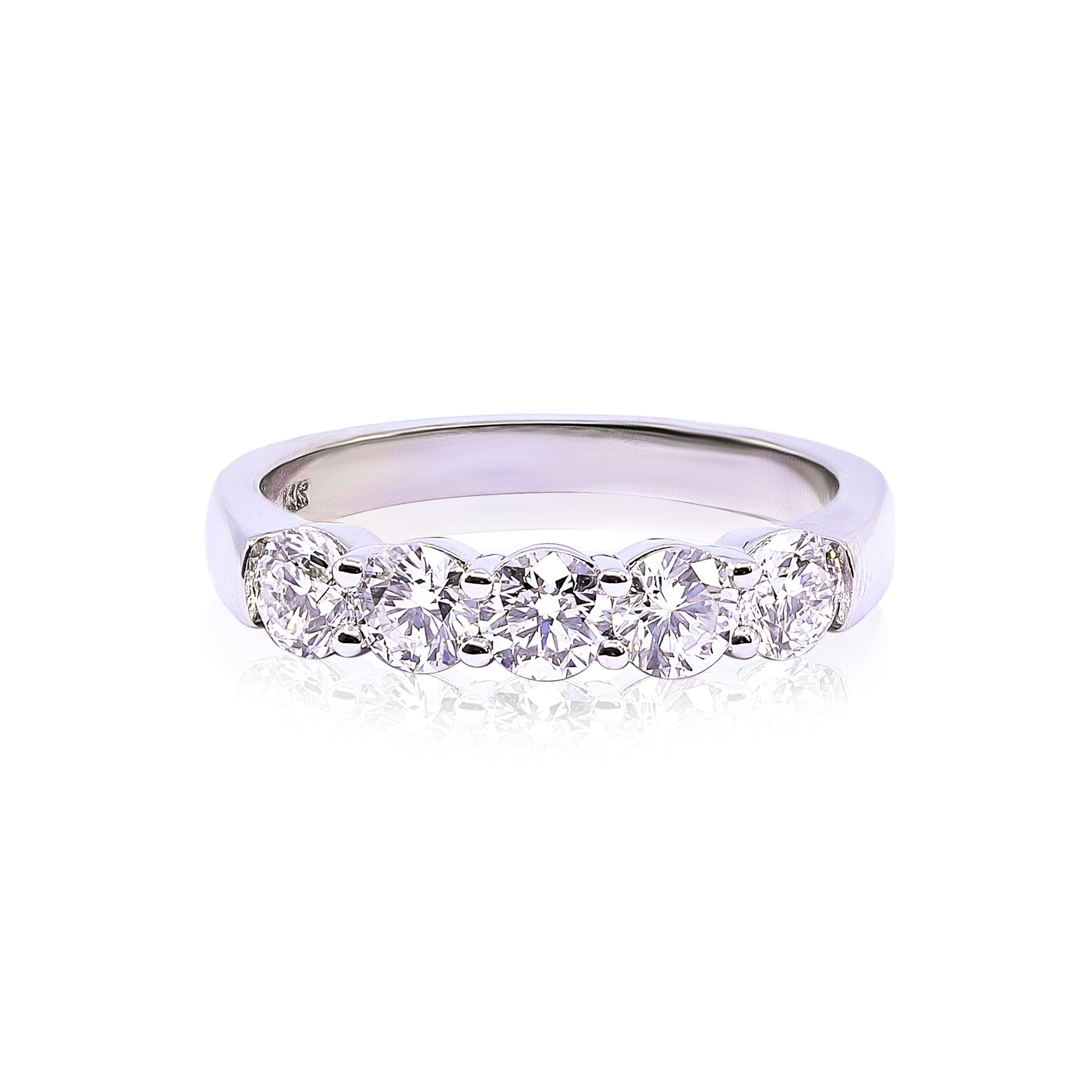 14K WHITE GOLD FIVE STONE DIAMOND BAND - 1.14CTW