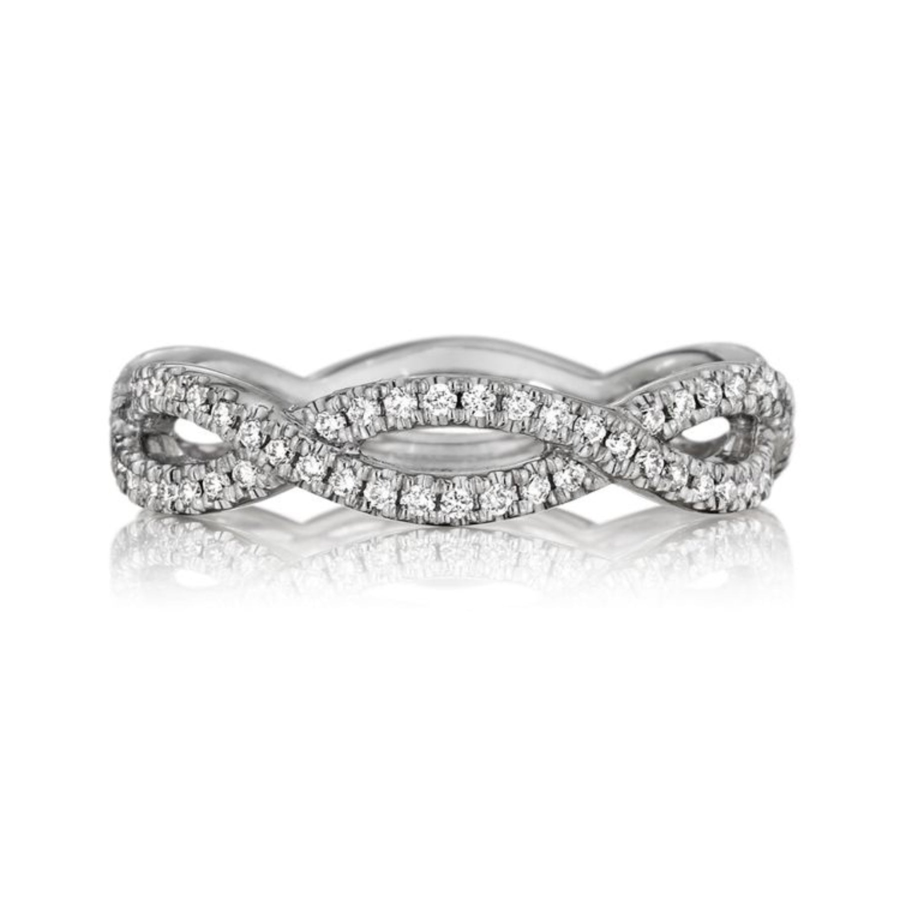 18K WHITE GOLD DIAMOND INFINITY TWIST BAND - 0.60CTW