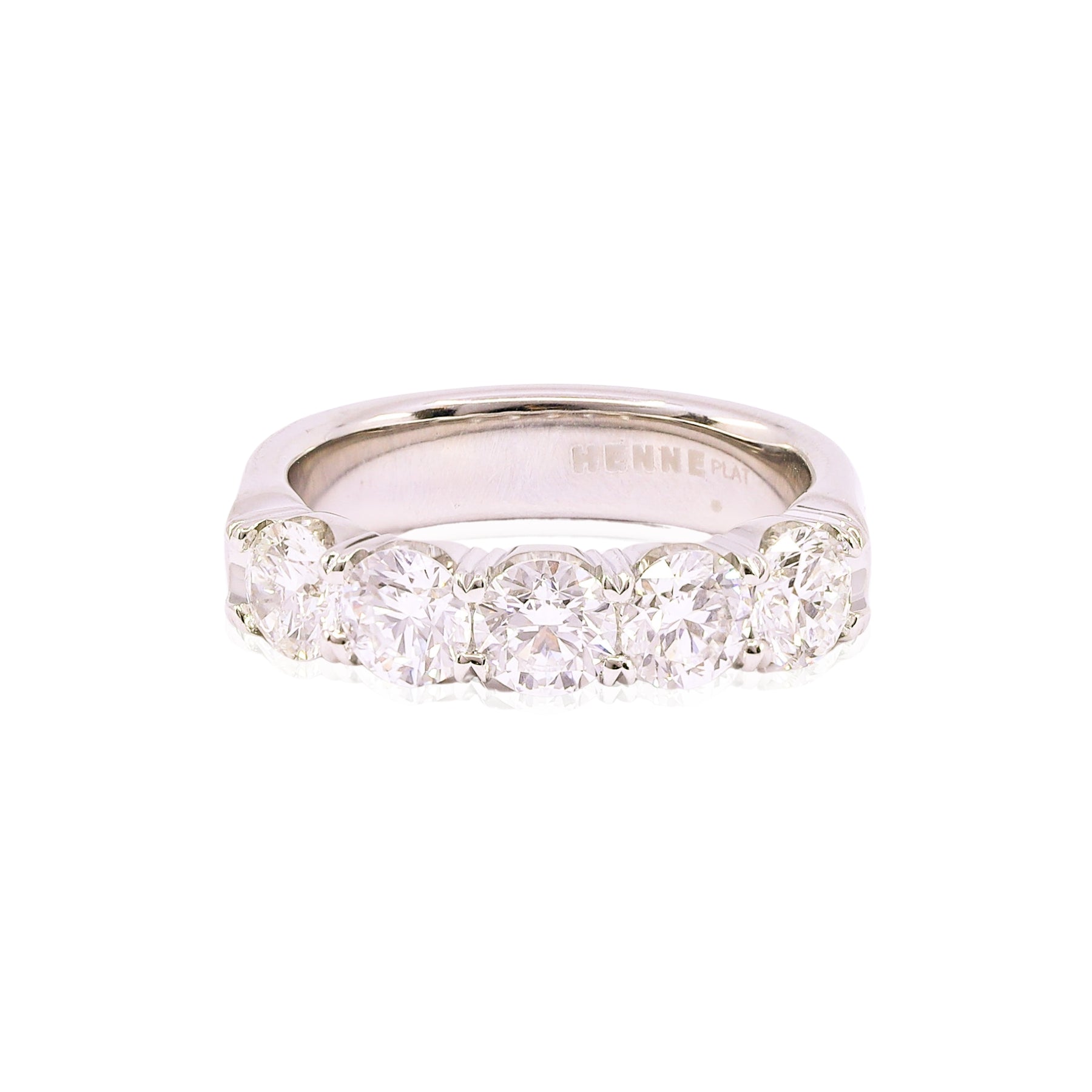 14K WHITE GOLD 5 STONE DIAMOND WEDDING BAND - 2.00CTW