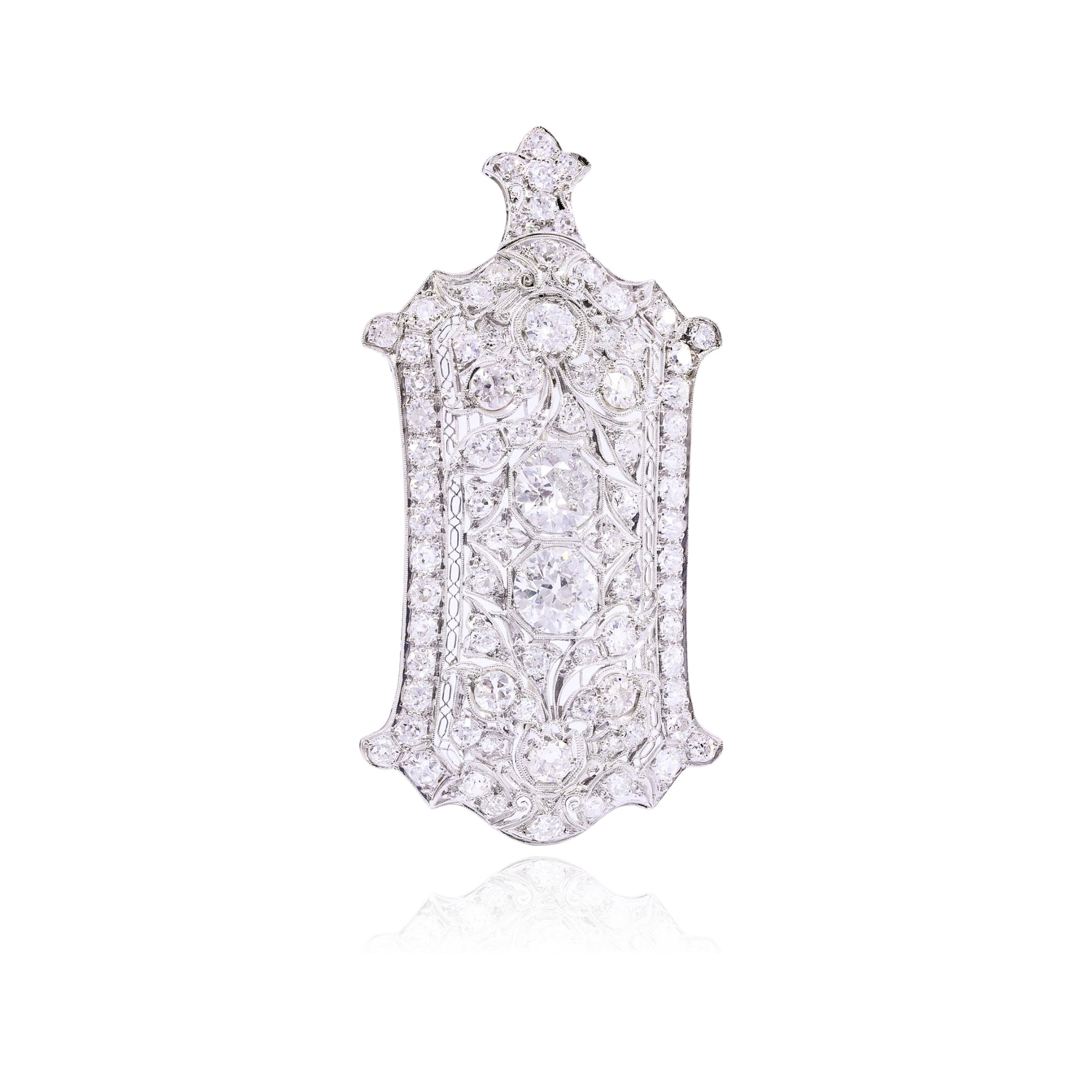 ESTATE PLATINUM EDWARDIAN DIAMOND BROOCH - 6.75CTW