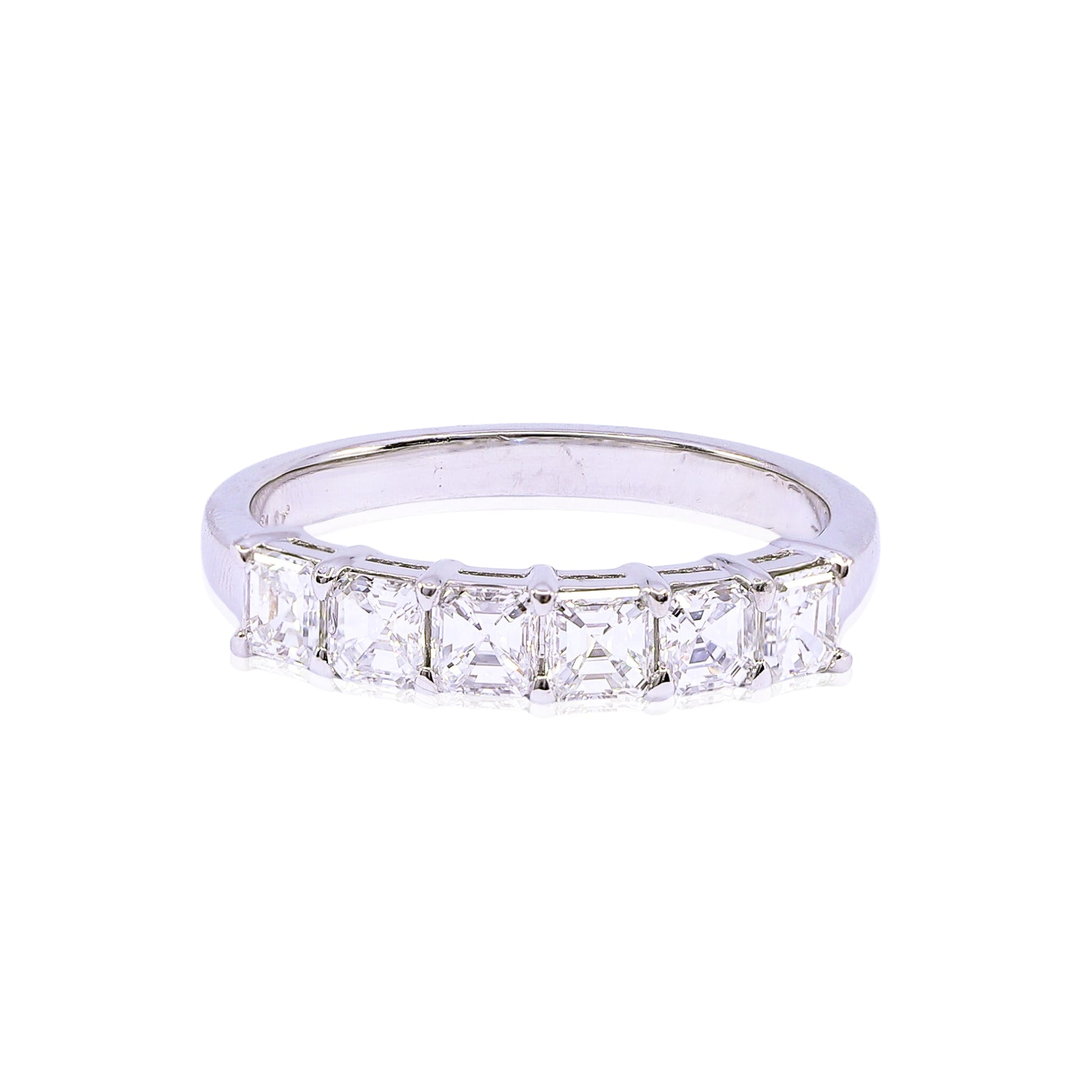 ESTATE PLATINUM ASSCHER CUT DIAMOND BAND - 1.07CTW