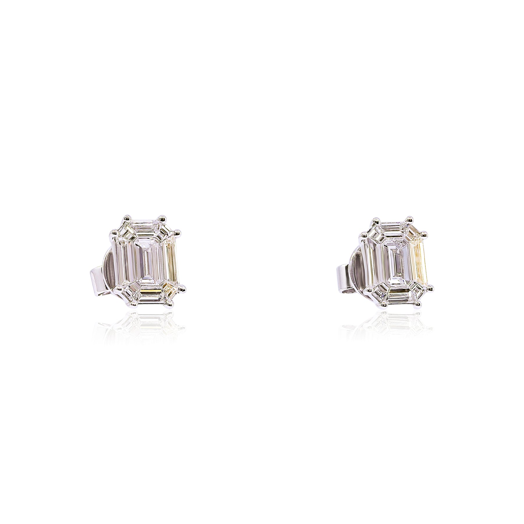 18K WHITE GOLD CUSHION-SHAPE DIAMOND STUD EARRINGS 0.86CTW