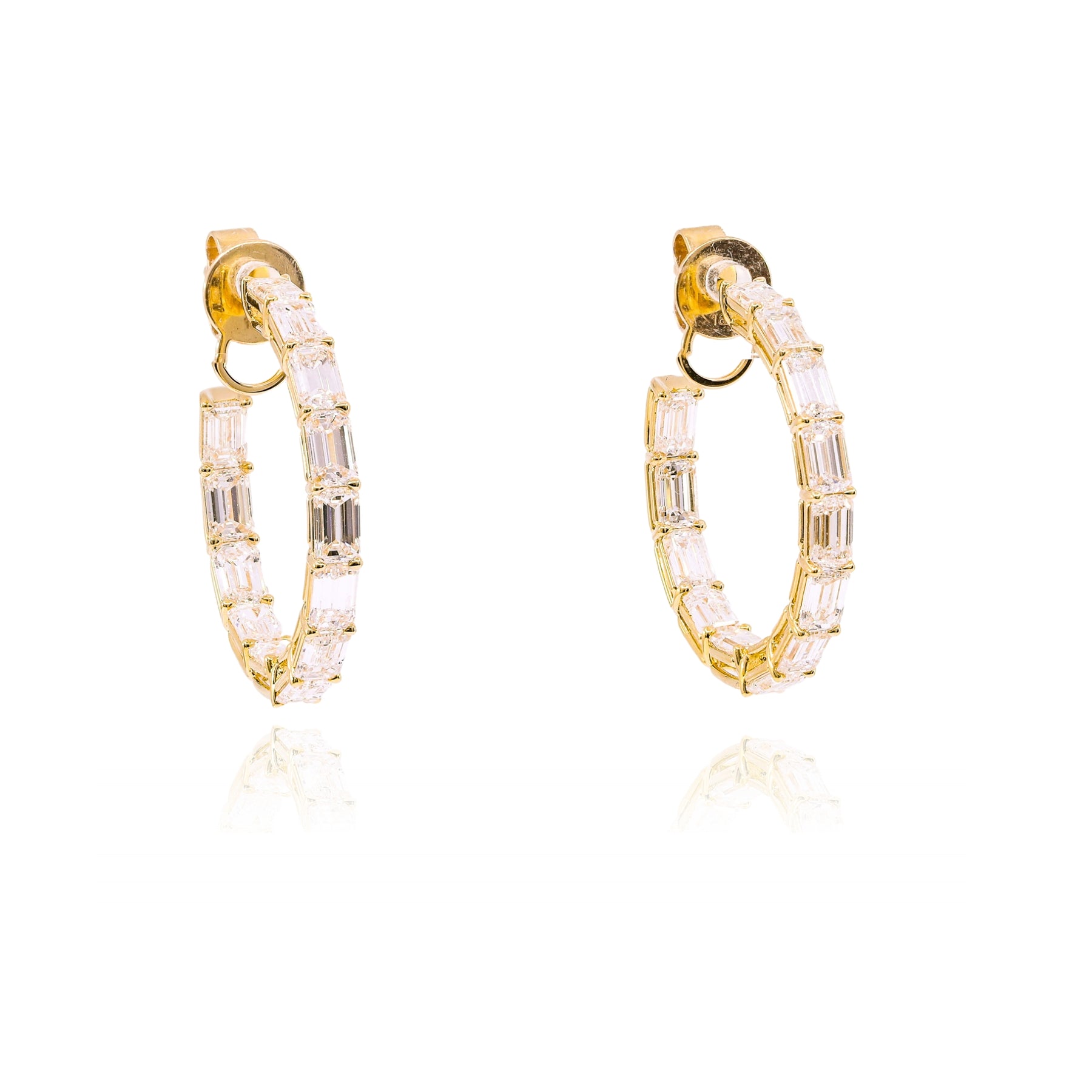 18K YELLOW GOLD EMERALD-CUT DIAMOND HOOP EARRINGS - 6.22CTW