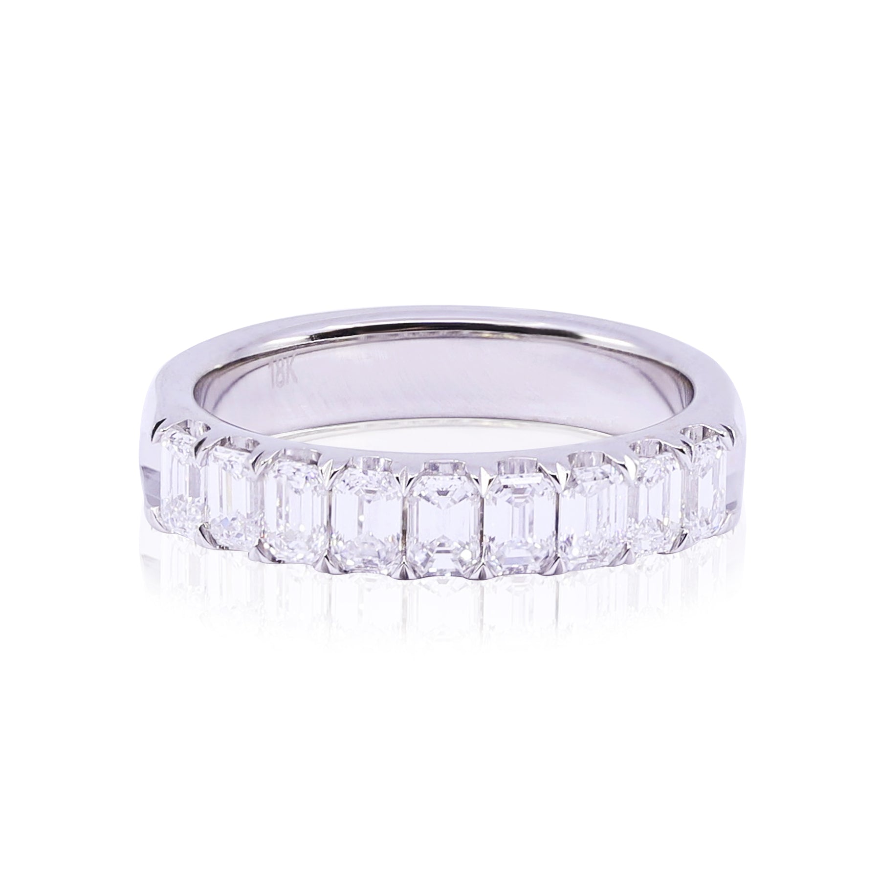 18K WHITE GOLD EMERALD-CUT DIAMOND RING - 1.20CTW