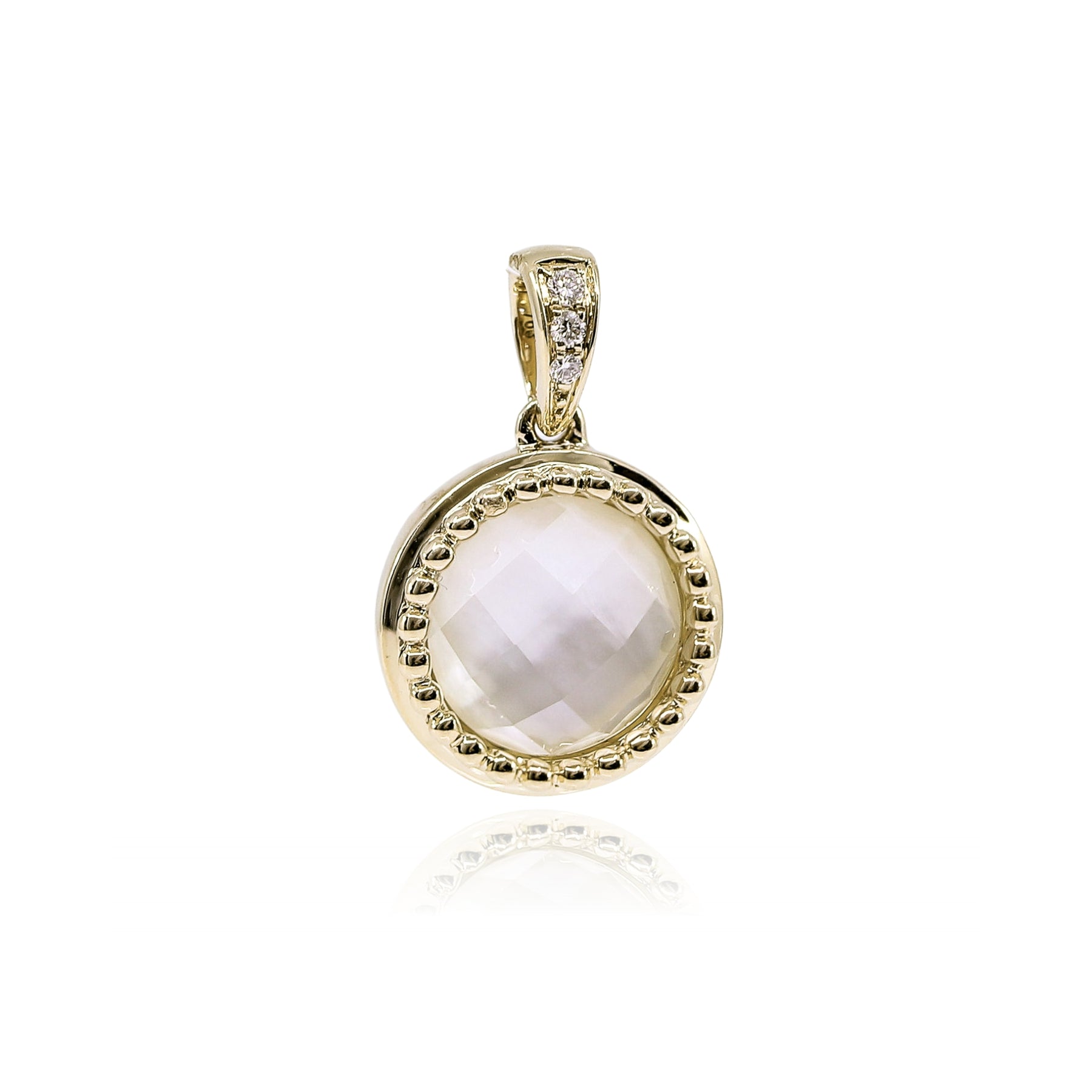 18K YELLOW GOLD CLEAR QUARTZ OVER MOTHER-OF-PEARL PENDANT