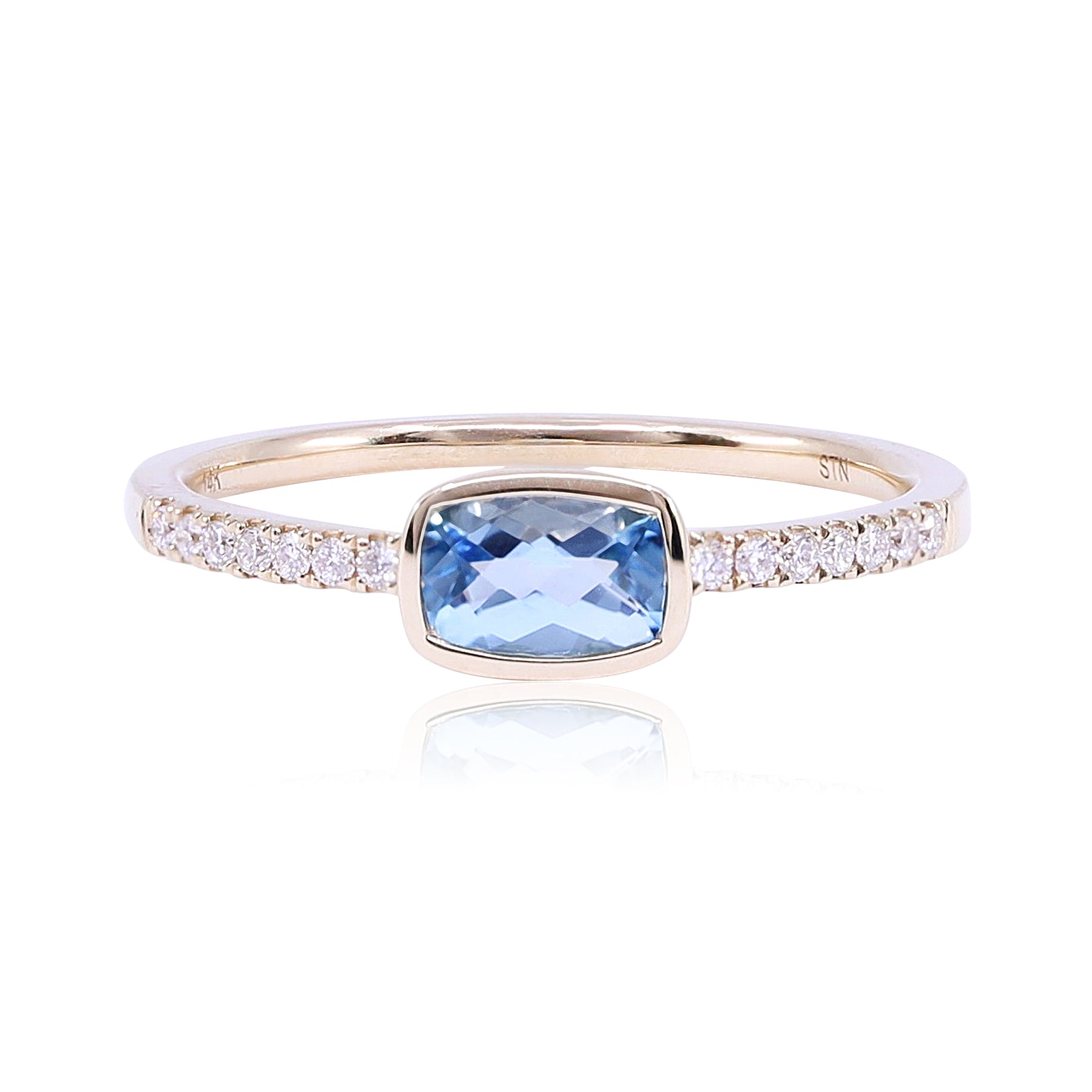 14K YELLOW GOLD EAST-WEST CUSHION-CUT BLUE TOPAZ RING WITH DIAMOND ACCENTS