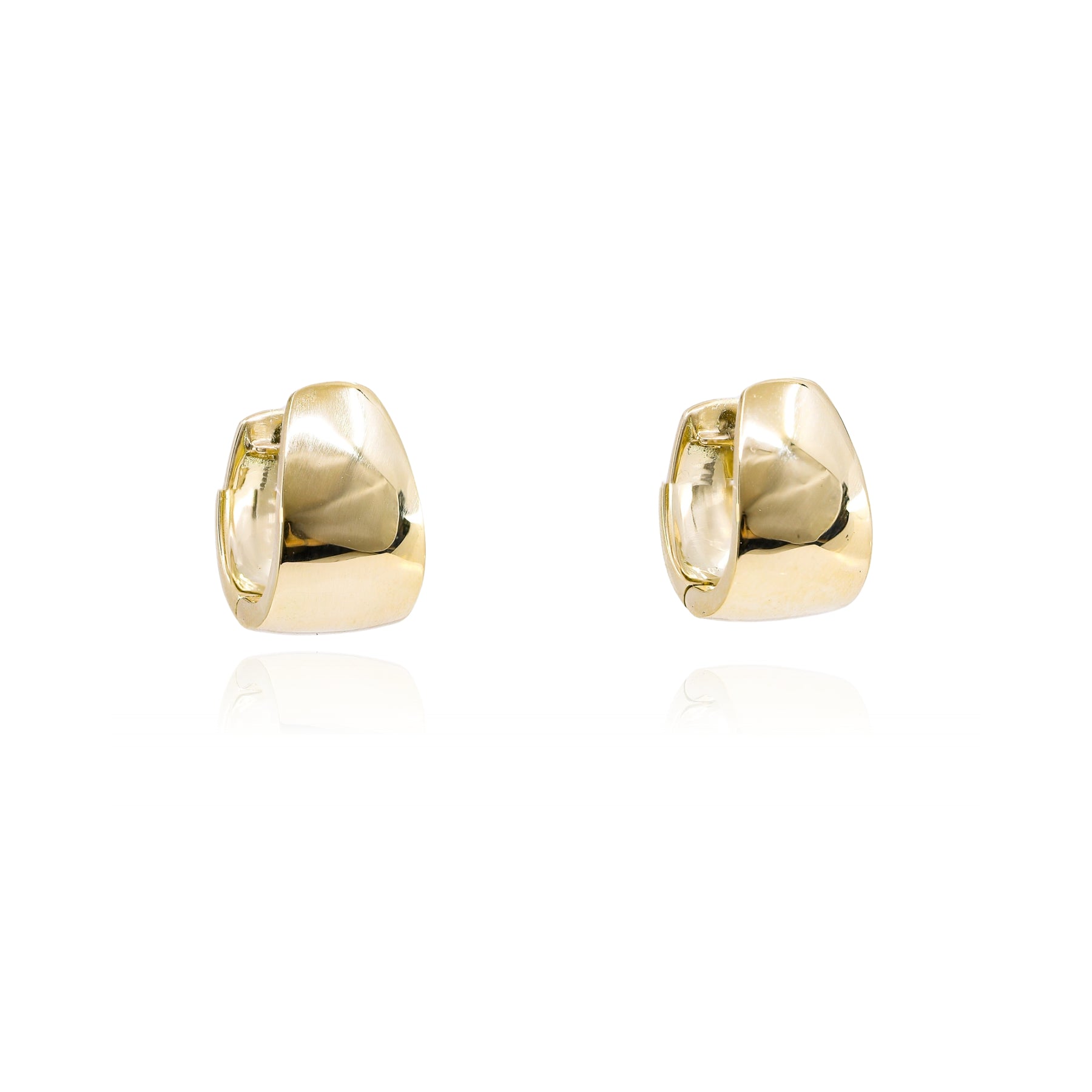 18K YELLOW GOLD TAPERED HUGGIE HOOP EARRINGS