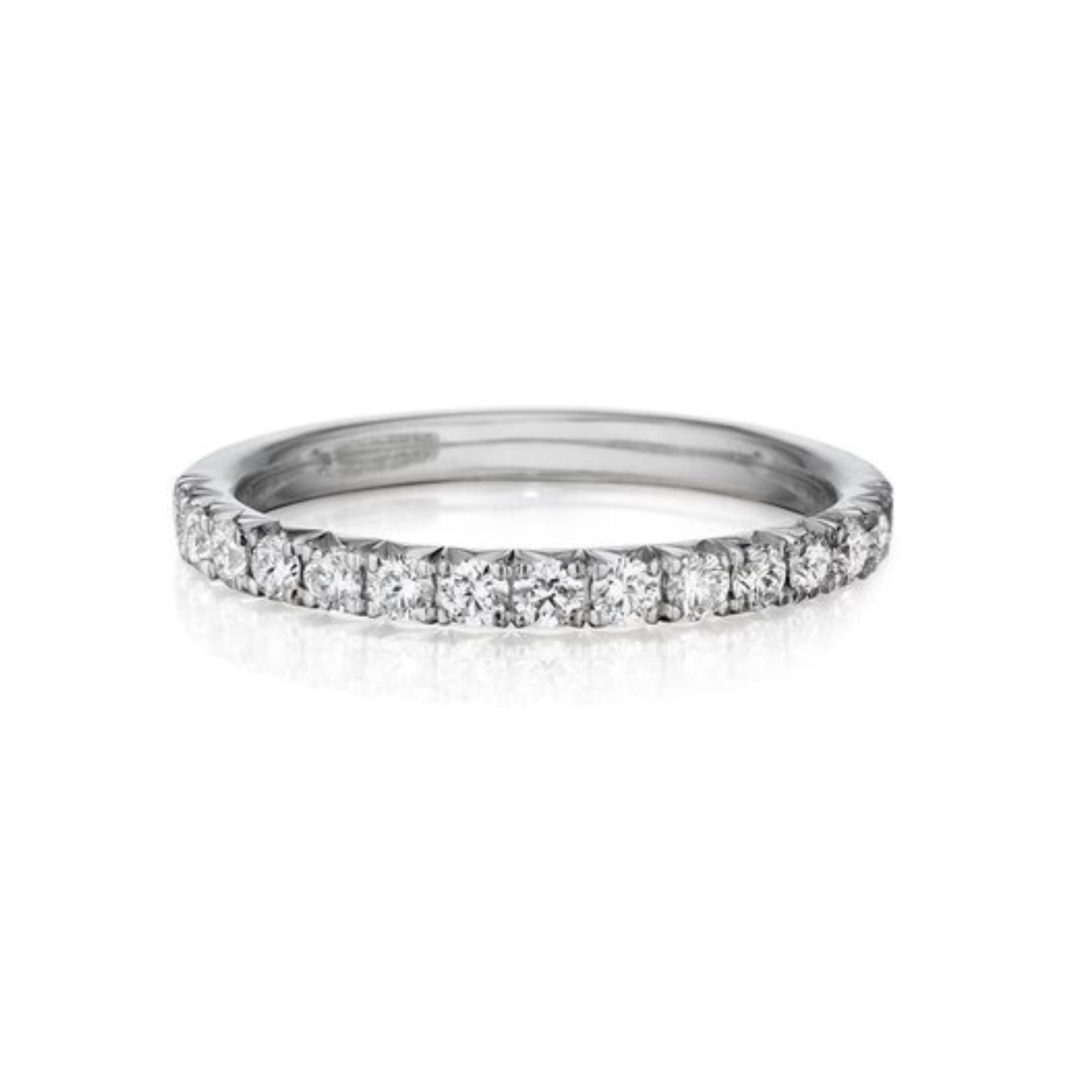 18K WHITE GOLD SHARED PRONG DIAMOND WEDDING BAND 0.45CTW